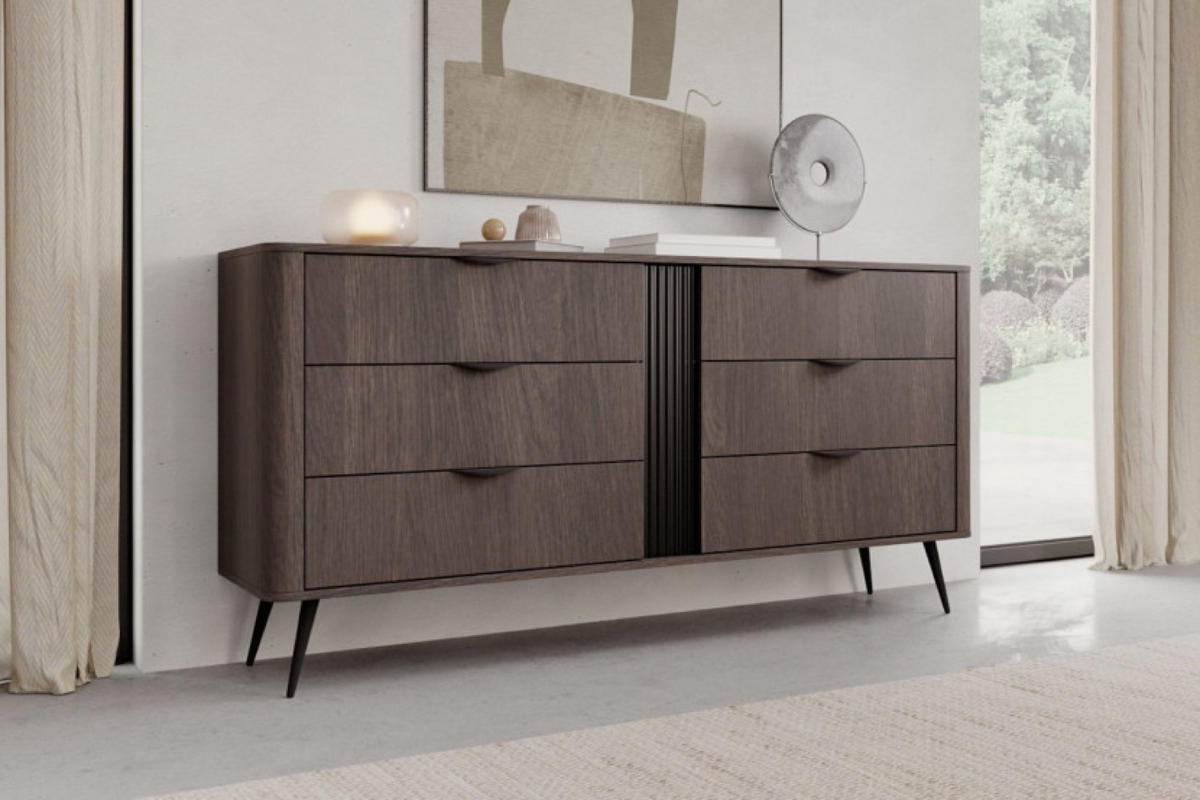 KOMMODE Weiß ERIS Gerillt Auf Hohen Beinen - Braun, Holzwerkstoff (163.2/81.2/38cm) - Sepro Meble