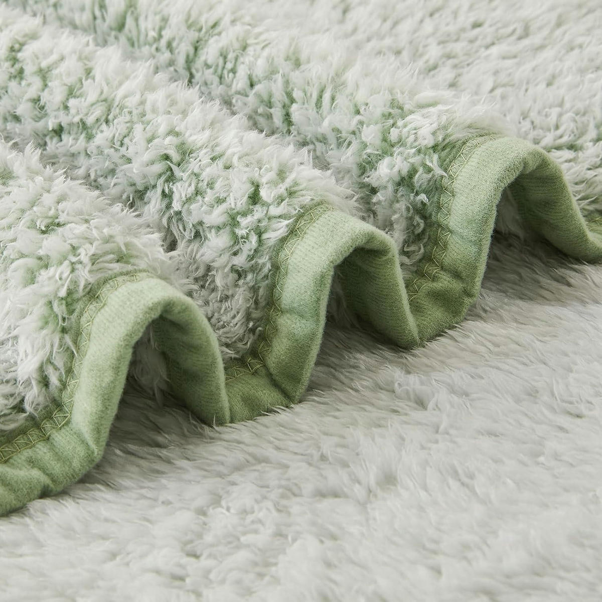 KUSCHELDECKE Sherpa 127 x 152 cm Salbei - Hellgrün, Textil (130/152.4cm)