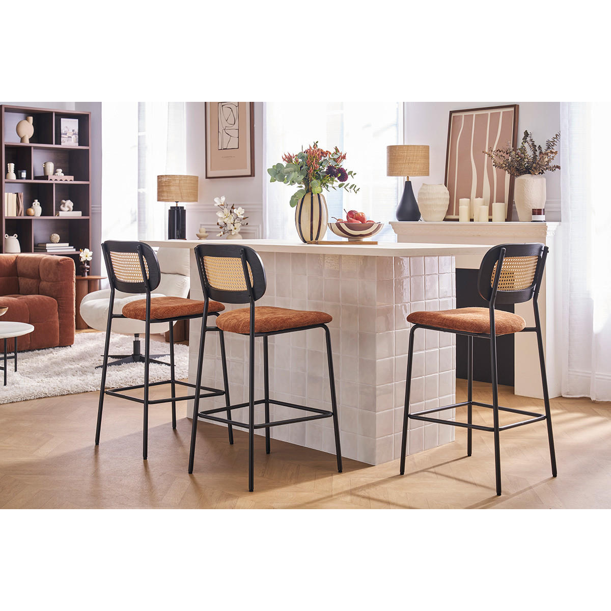 SAMT-DESIGNHOCKER in Schwarz, Schwarzmetall und Rattan-Geflecht (2er Set) MIRANDA - Schwarz, Textil (49/95.5/47cm) - Miliboo