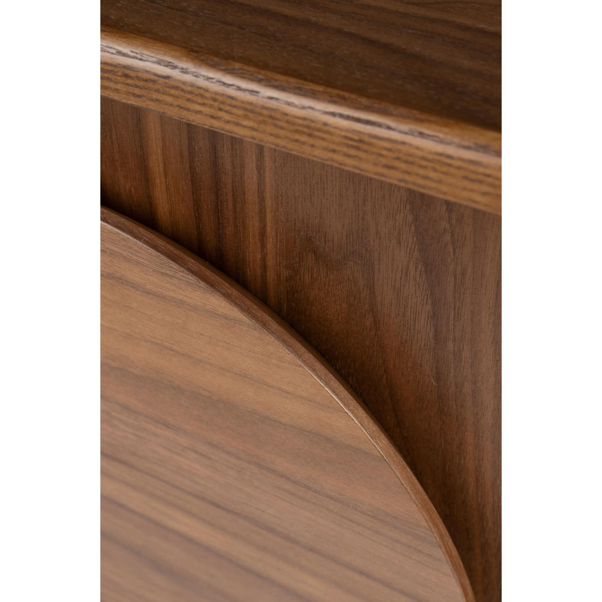 BEISTELLTISCH Groove Walnussholz - Braun, Holzwerkstoff (45/40/55cm) - Zuiver