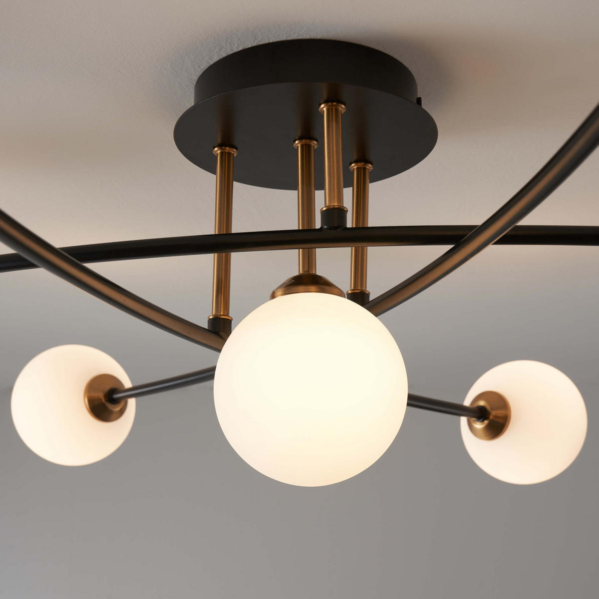 DECKENLEUCHTE Estrela, Schwarz, Gold und Weiß, 85cm - Goldfarben, Glas (85/85/22cm) - KOSILUM