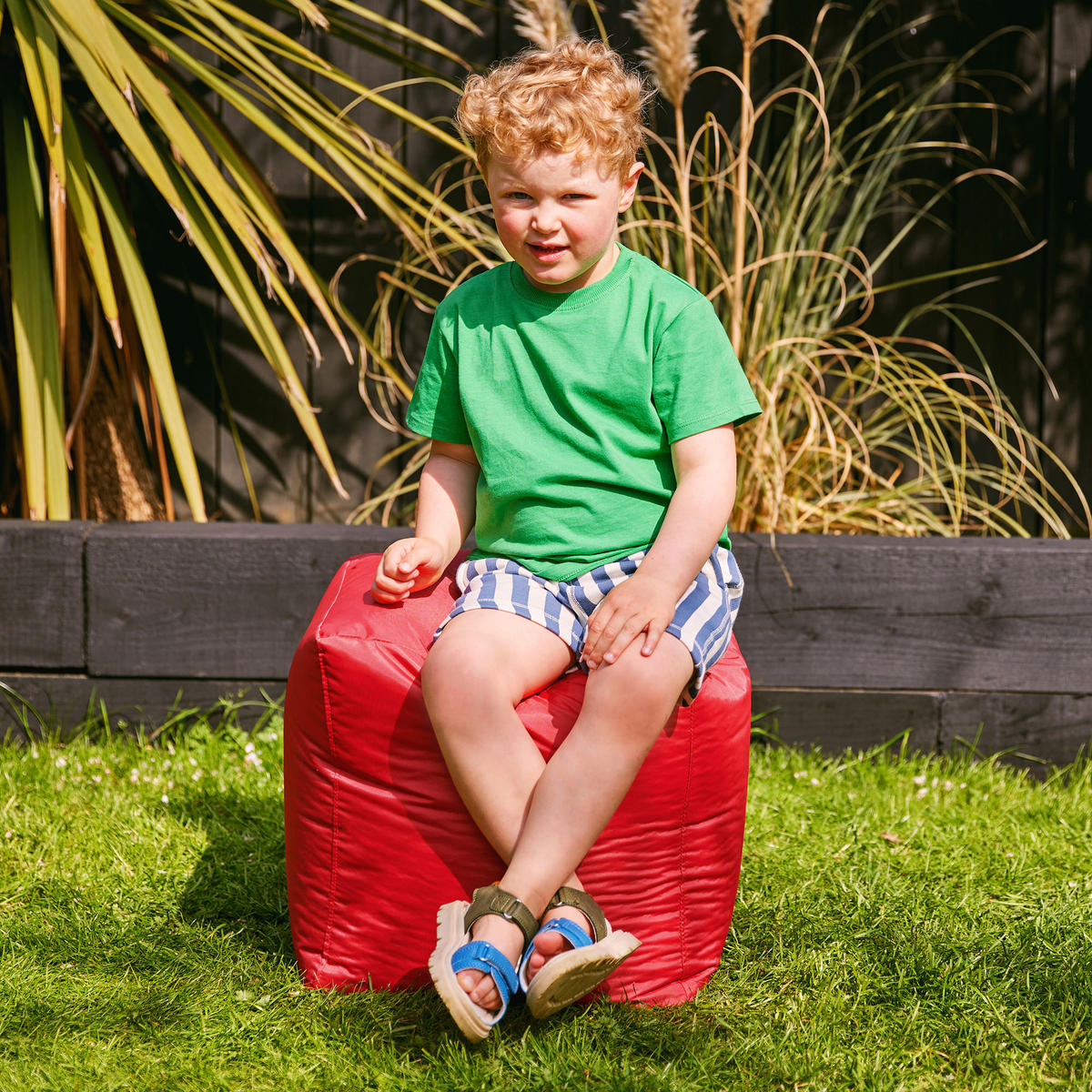 SITZPOUF Outdoor Würfel - Rot, Kunststoff (38/38/38cm) - Veeva