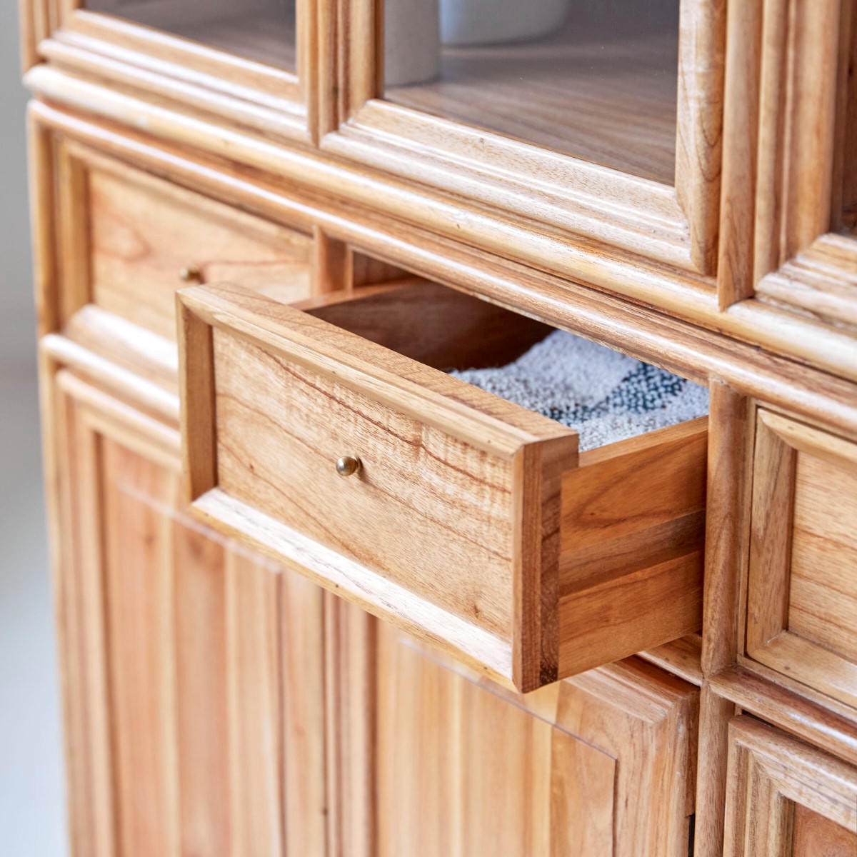 GESCHIRRSCHRANK Alex Natur aus Helles Mindiholz - Naturfarben, Holz (120/145/41cm) - Tikamoon