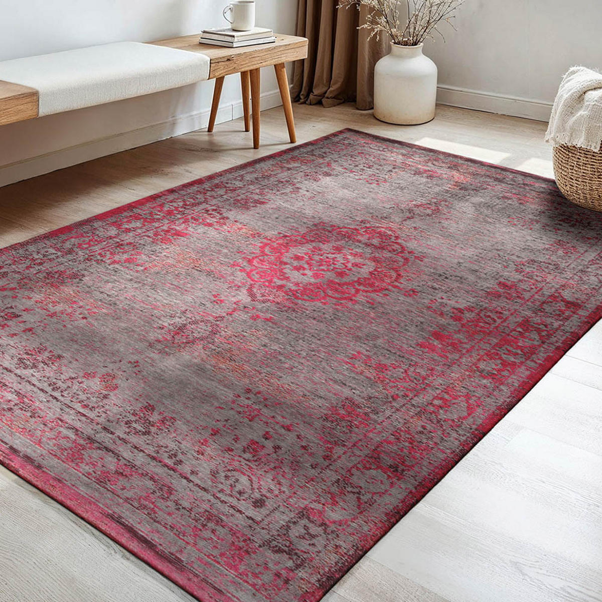 TEPPICH Pink Flash Fading World Medallion 140/200 cm - Rot, Textil (140/200cm) - Louis De Poortere
