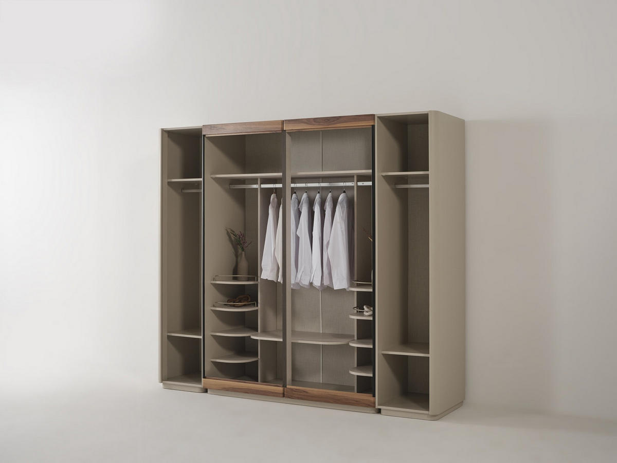 KLEIDERSCHRANK Estella 6 trg. - Creme, Holzwerkstoff (260/229/65cm)