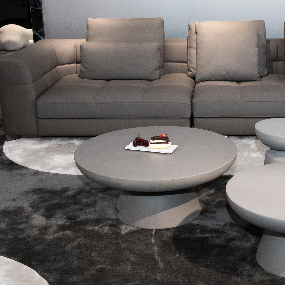 COUCHTISCH KYLIX Mittel Beton Optik 86 x 86 x 35.6 cm - Grau, Naturmaterialien (86/86/35.6cm) - Elementi