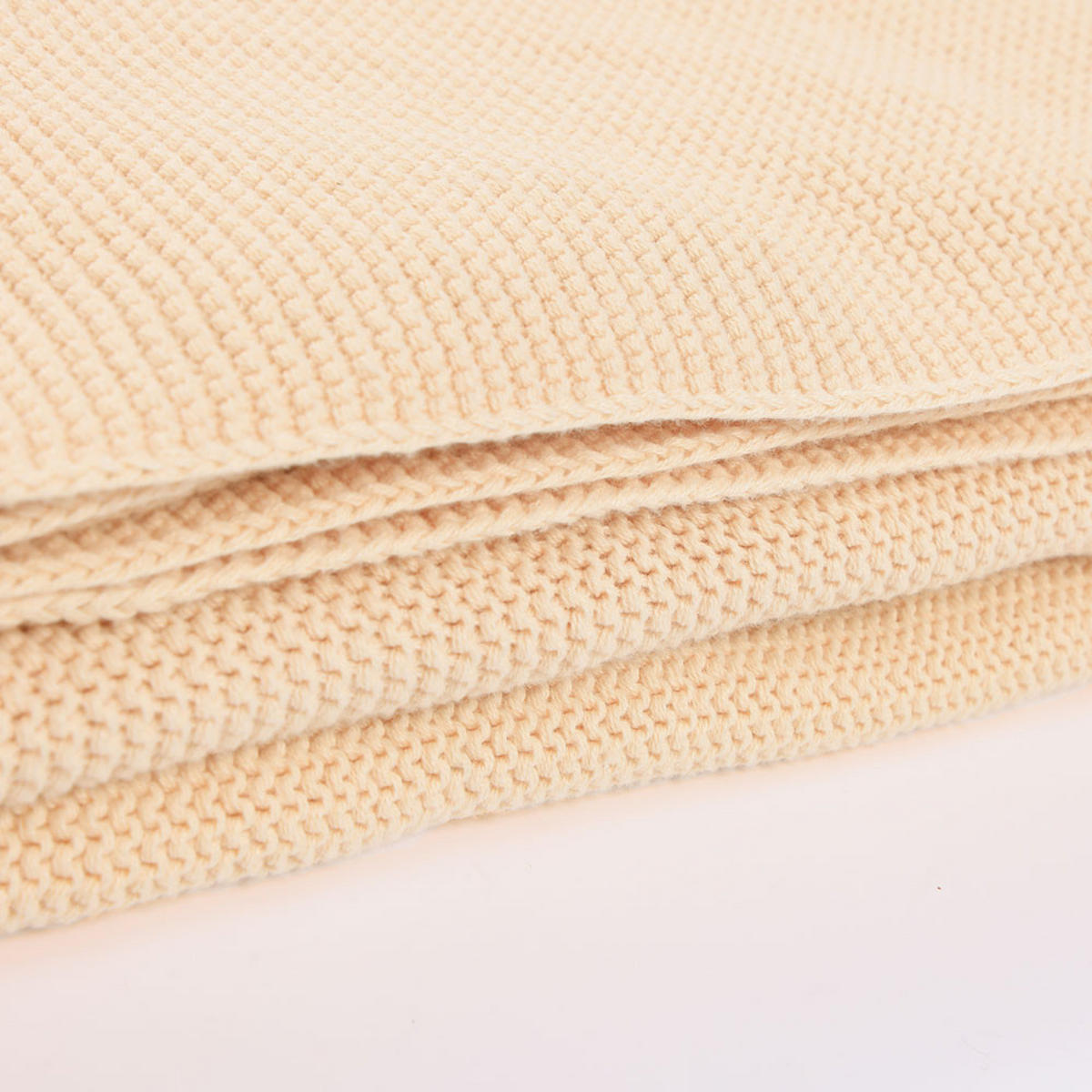 BAUMWOLLDECKE ELIA - Farbe / Ausführung: Beige / inkl. Pompoms, Größe: 140 x 200 cm - Beige, Naturmaterialien (140/200cm) - Home Deluxe