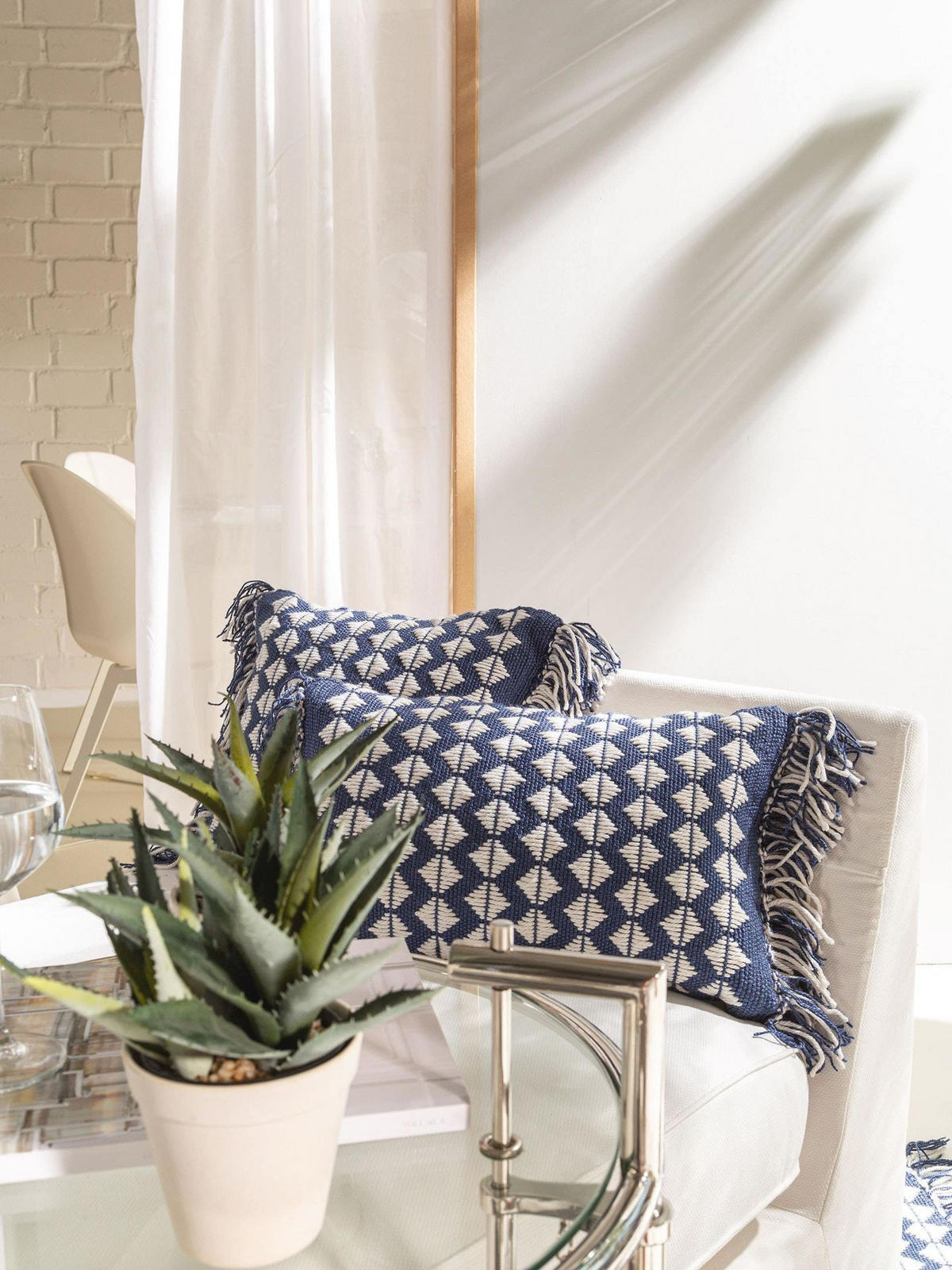 OUTDOORKISSEN Morty Dunkelblau 30x50 cm - Blau, Textil (30/1cm) - KUNSTLOFT