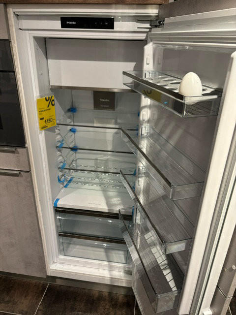 Miele KÜHLSCHRANK K7444D - Miele