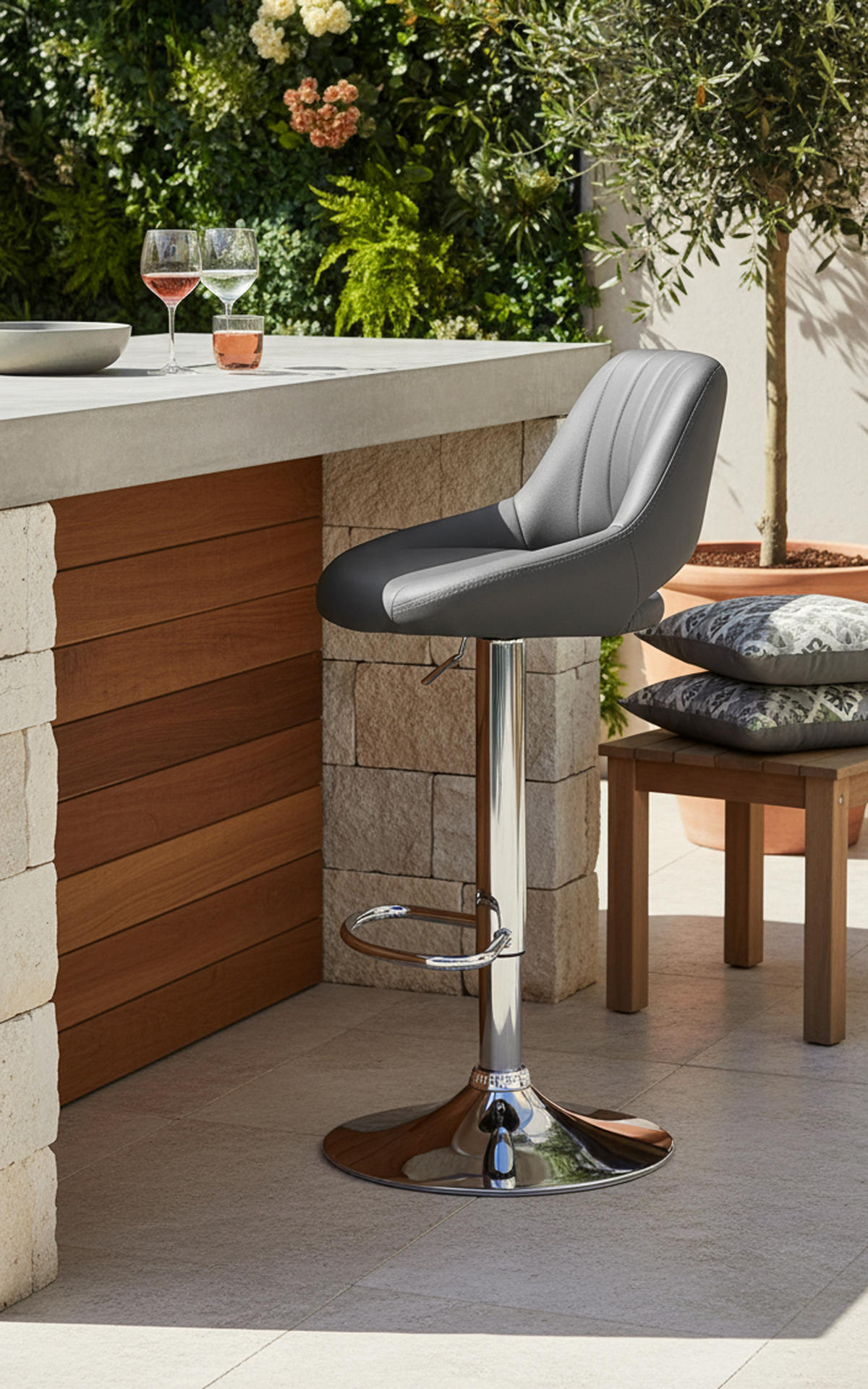 BARHOCKER Milos Kunstleder chrom grau - Chromfarben/Grau, Kunststoff/Metall (47/106/48cm) - TPFLiving