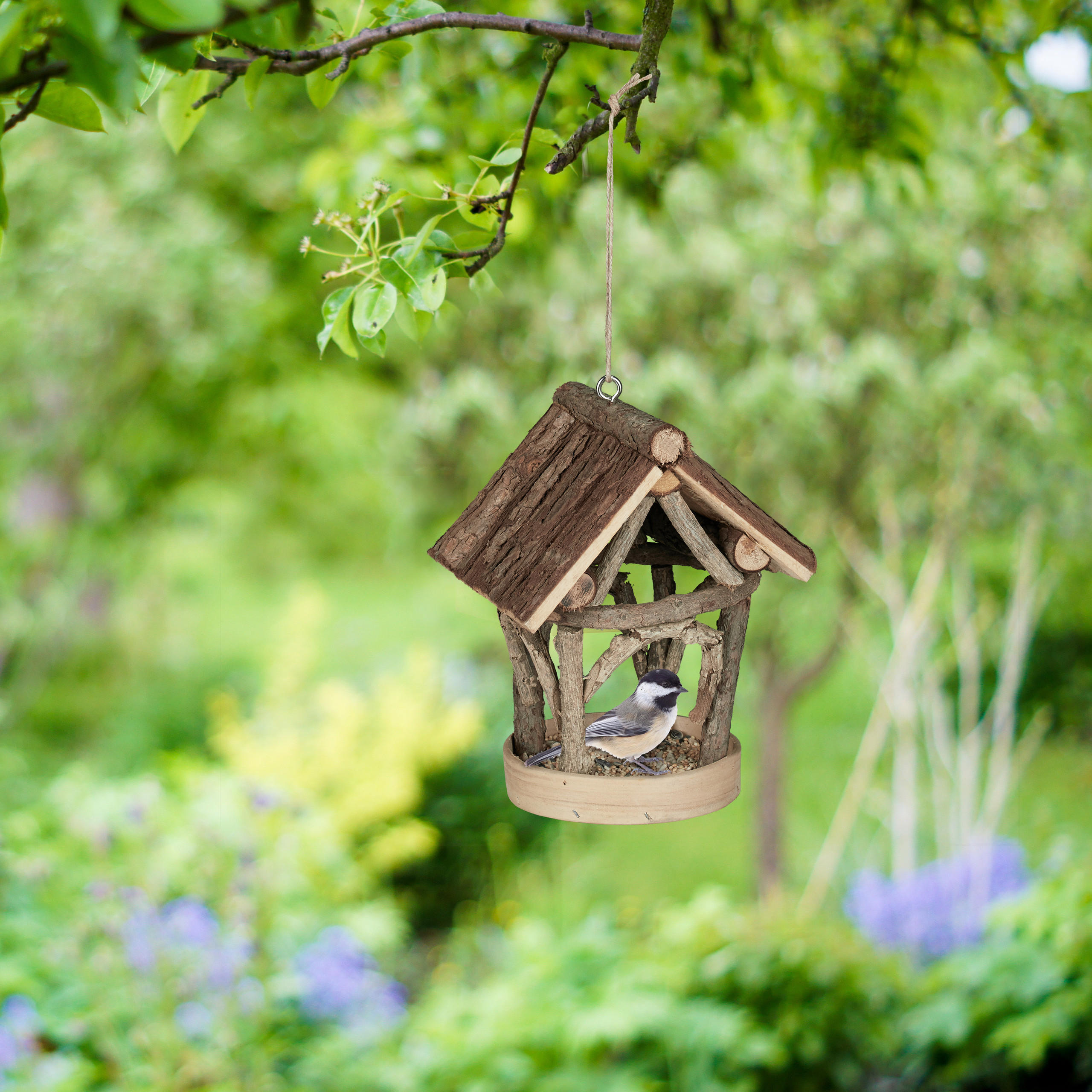 VOGELFUTTERHAUS - Hellbraun, Holz (17/22.5/13.5cm) - Relaxdays
