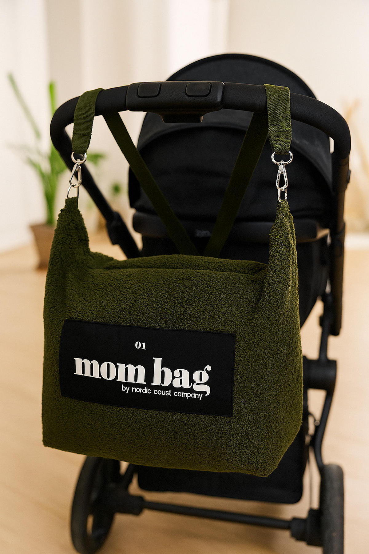 WICKELTASCHE Shopper Bag Handtasche XL Kinderwagentasche Mom Bag Teddy Bouclé Olive - Olivgrün, Textil (60/10/45cm) - nordic coast company