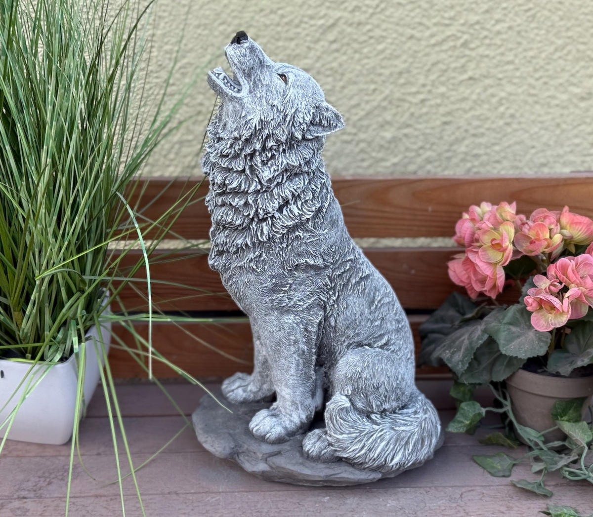 STEINFIGUR Wolf, frostfest, massiv - Grau, Stein (18/41/23cm) - stoneandstyle