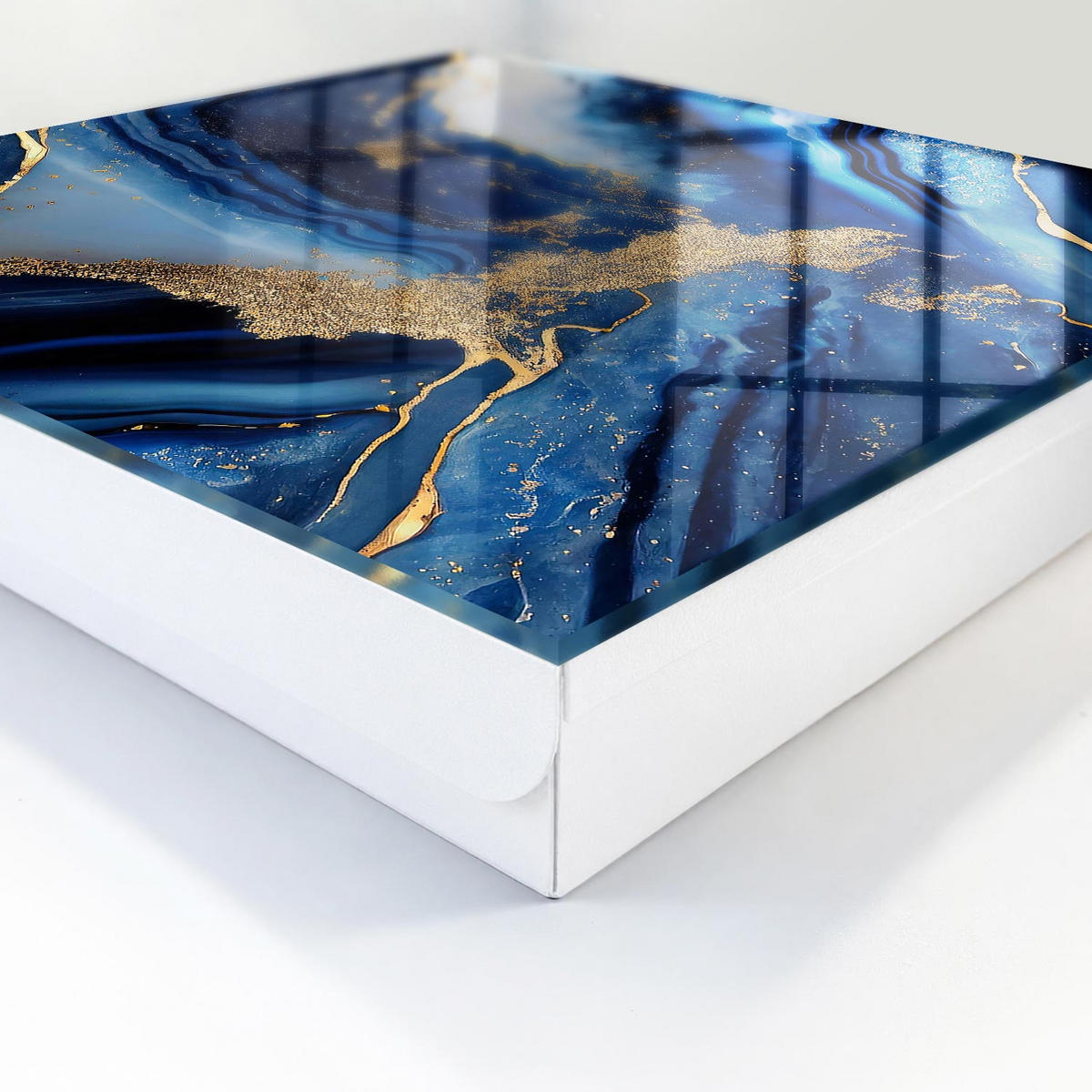 SCHLÜSSELBOX Weiß 30x30 cm – Türöffnung nach rechts - Marineblaue Streifen - Dunkelblau, Metall (30/30/5cm) - TULUP