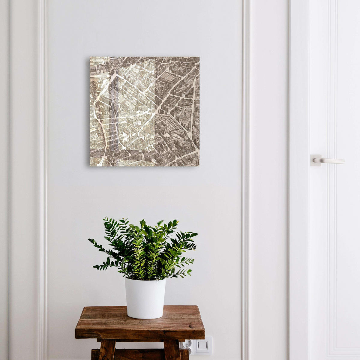 SCHLÜSSELBOX Weiß 30x30 cm – Türöffnung nach rechts - Stadtplan - Beige, Metall (30/30/5cm) - TULUP