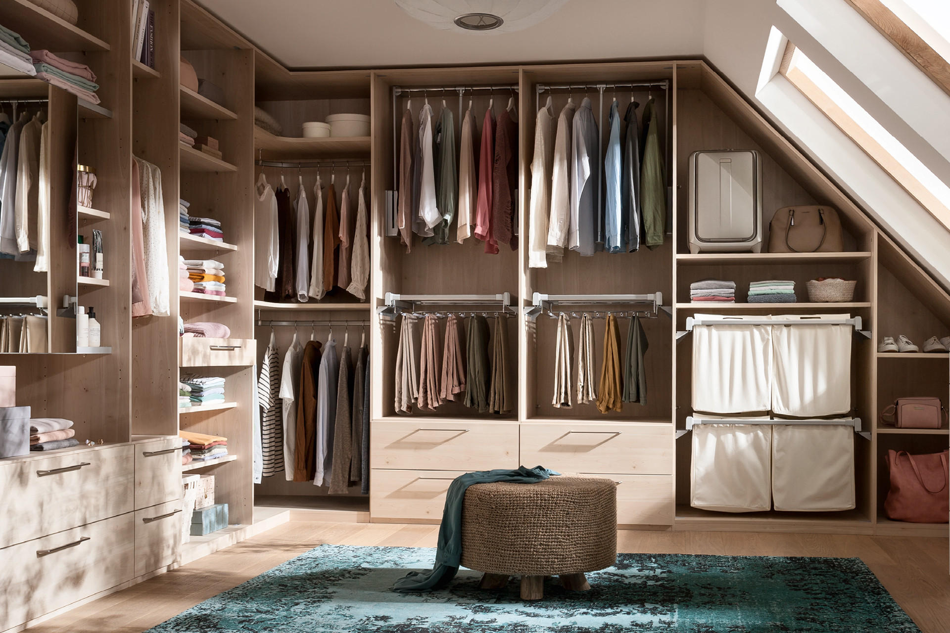 Kleiderschrank begehbar Kleiderschranksystem