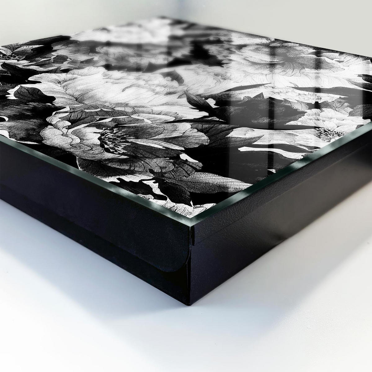 SCHLÜSSELBOX Schwarz 30x30 cm- Türöffnung nach rechts - Schwarz-weiße Blüten - Grau, Metall (30/30/5cm) - TULUP