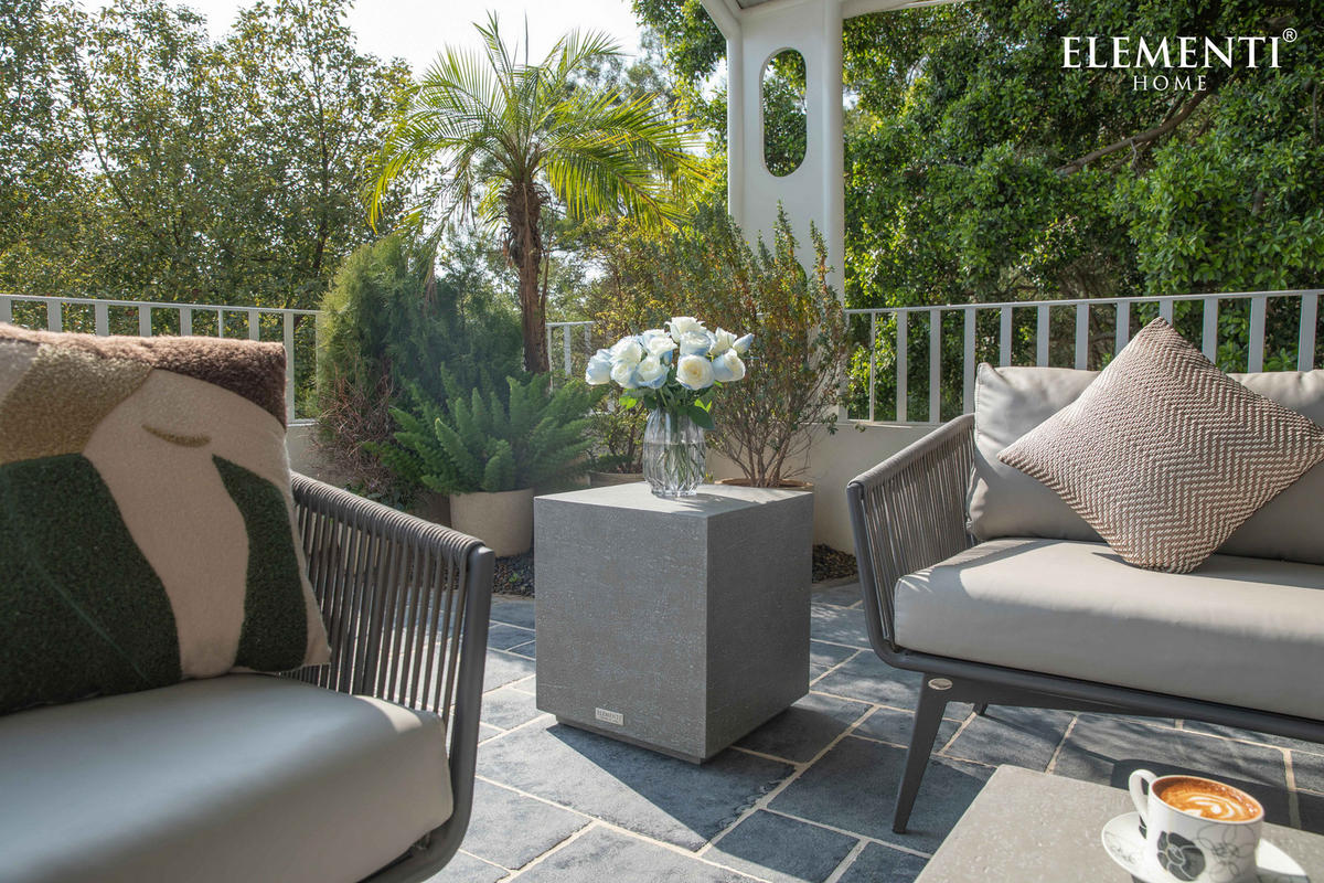 BEISTELLTISCH TEVERE aus GF-Beton, Wetterbeständig, 45x45x51 cm - Grau, Naturmaterialien (45/45/51cm) - Elementi