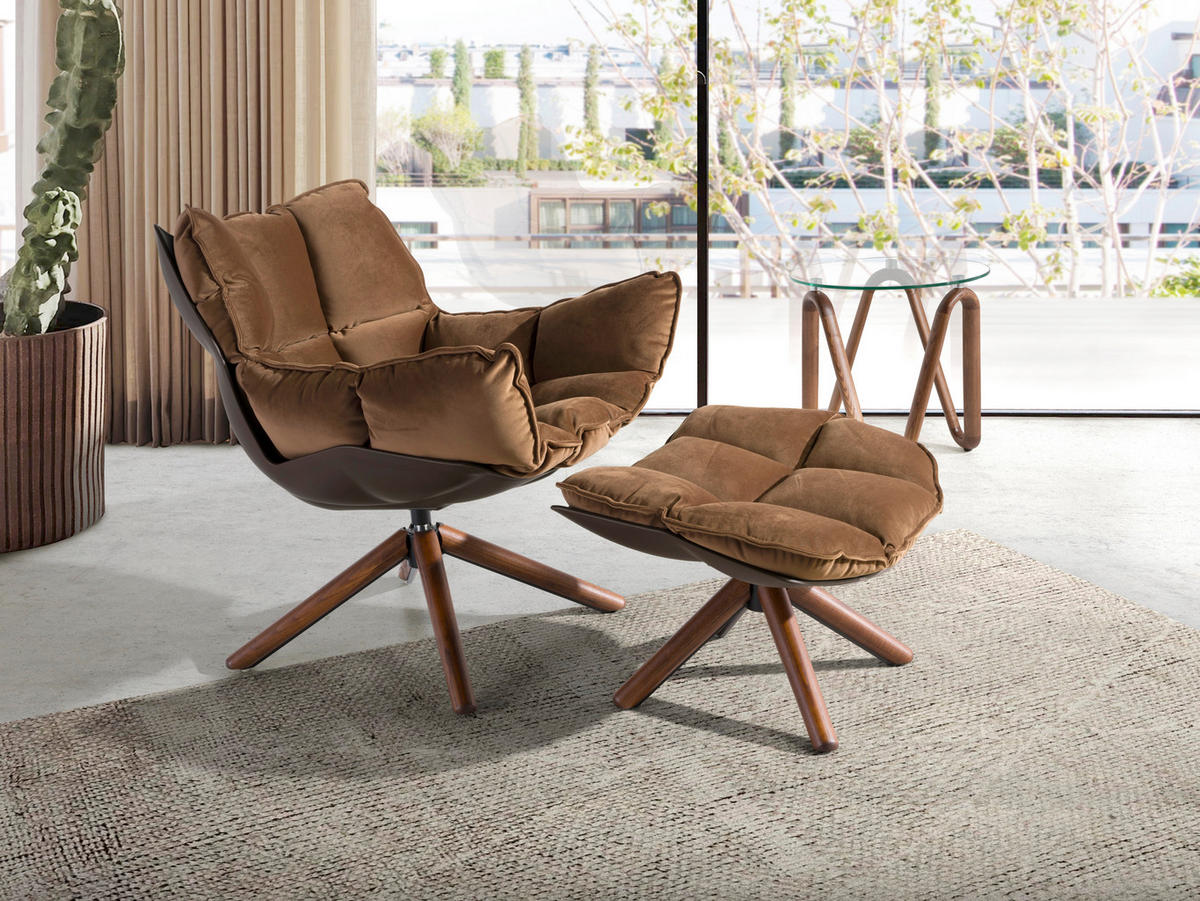 FUSSHOCKER aus braunem Samt , Braun | Walnuss 69/54/41 cm - Walnussfarben/Braun, Textil (69/41/54cm) - ANGEL CERDA