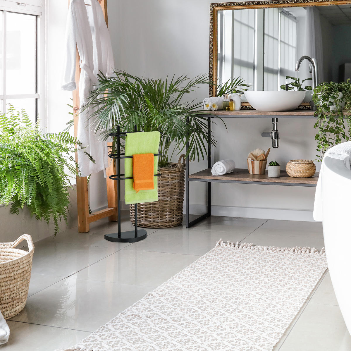 HANDTUCHSTÄNDER - Schwarz, Metall (39/83/18cm) - Relaxdays