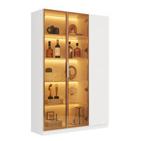 VITRINE Weiß mit drei Türen aus MDF mit mehrfarbigen LED verstellbaren Böden und Kippschutz - Weiß, Holzwerkstoff (110/165/35cm) - Luhomfu