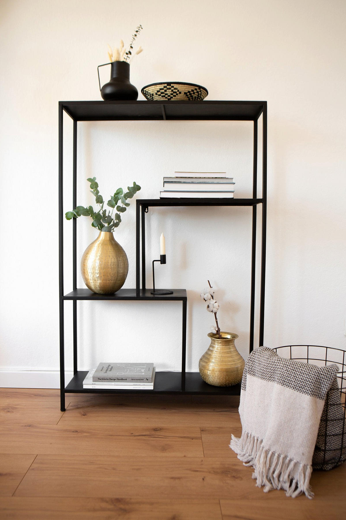 VASE Vaso in Schwarz 16/19 cm - Schwarz, Metall (19cm) - LaLe Living