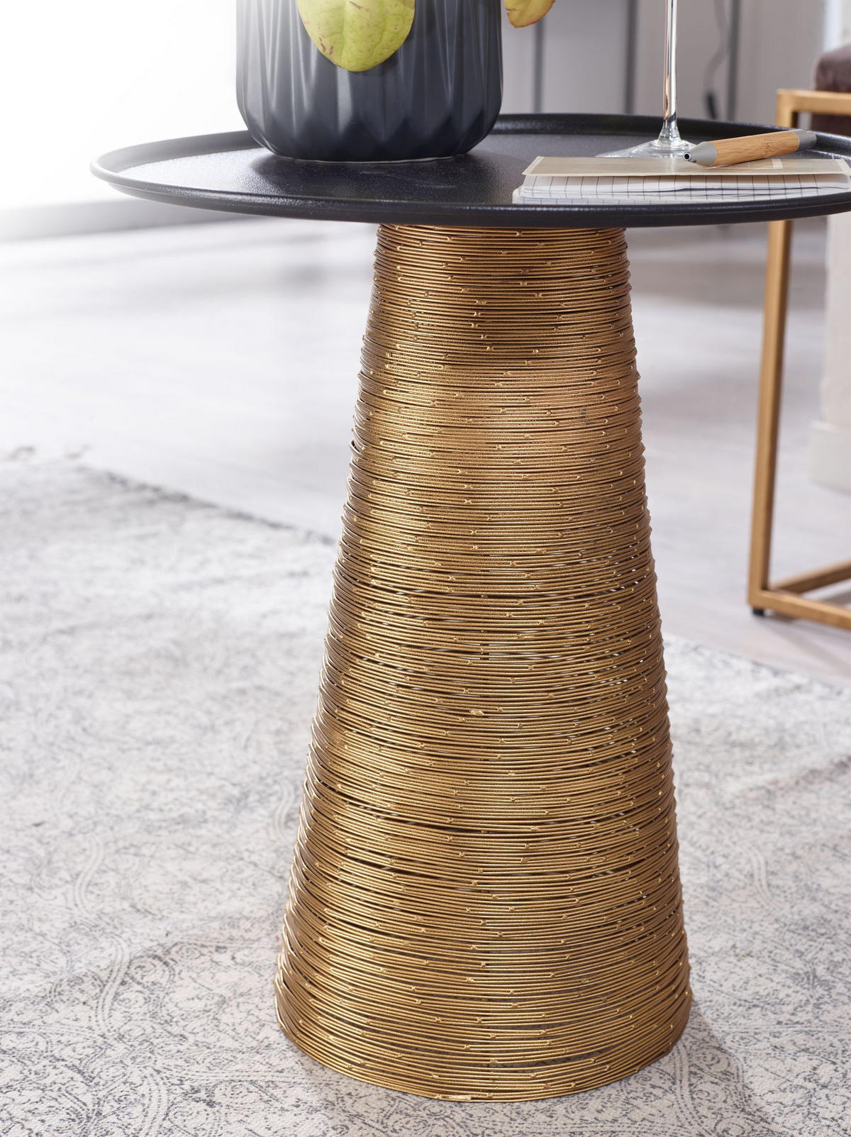 BEISTELLTISCH – Rund Aluminium Schwarz Gold Muster handgefertigt 40x40 cm - Goldfarben, Metall (40/40/45cm) - KADIMA DESIGN