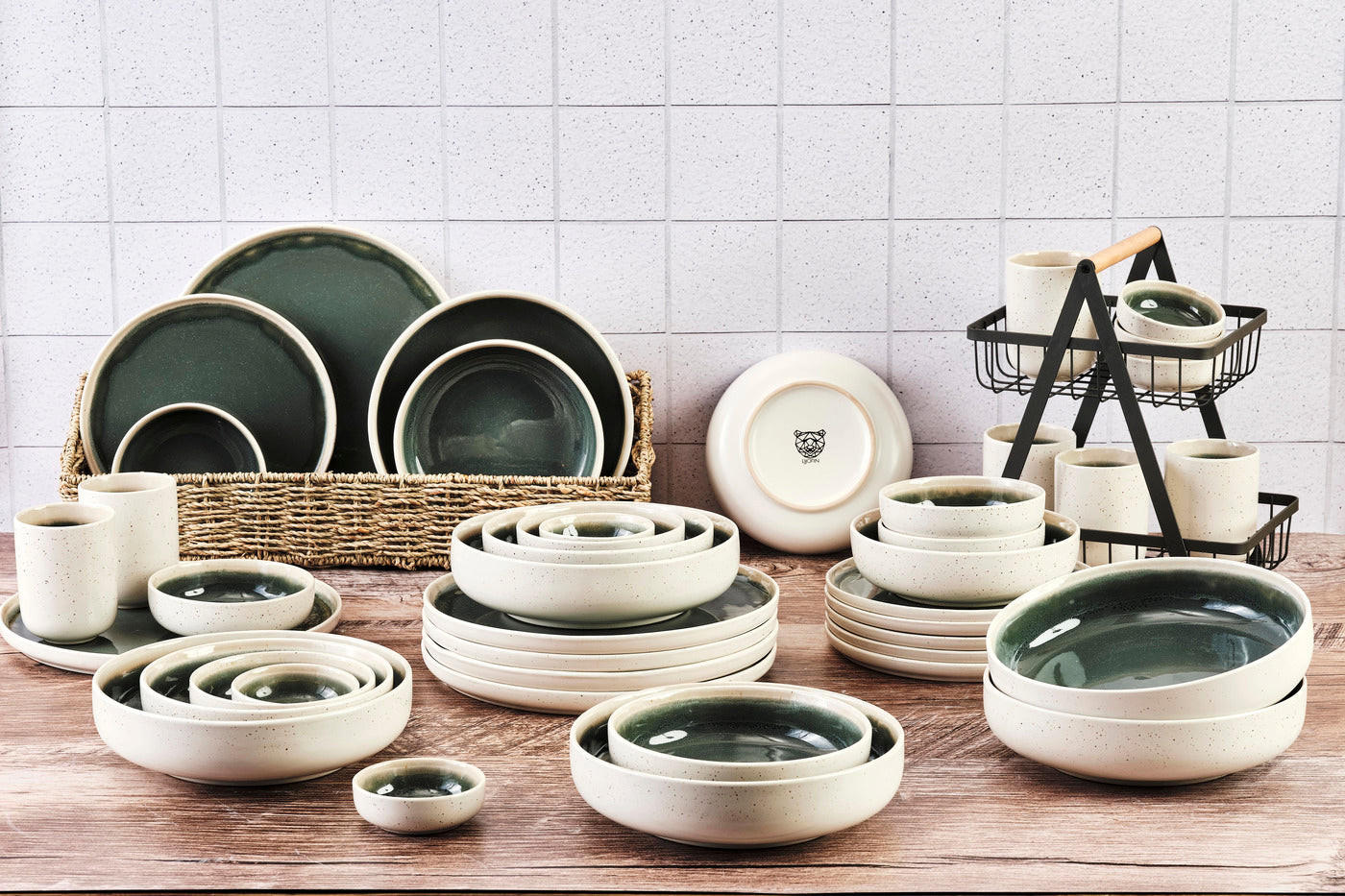 KOMPLETT-SERVICE Oxygen - 42er-Set - Graugrün - Grün, Keramik (1/1/1cm) - Björn