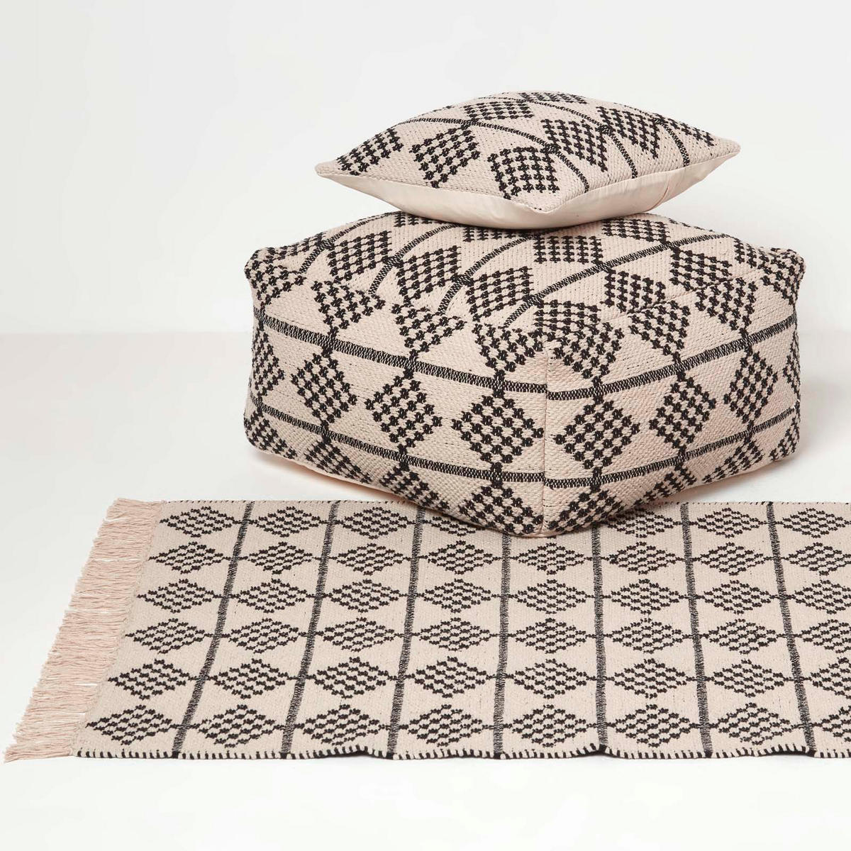 SITZPOUF Adana schwarz-creme gemustert, 55/55/30 cm - Schwarz, Textil (55/30/55cm) - Homescapes