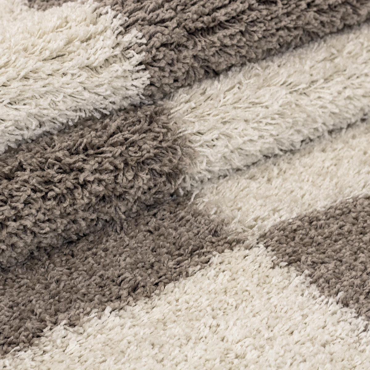 TEPPICH Hochflor Shaggy Karo Design Polypropylen Wohnzimmer Beige Rund 160x160 - Beige, Textil (160/160cm) - KADIMA DESIGN