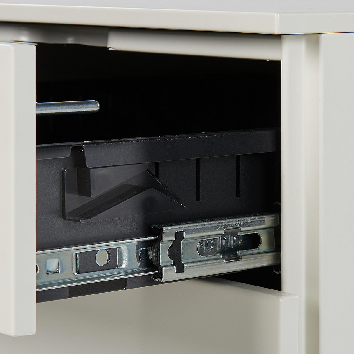 AKTENSCHRANK Metall cremeweiß 3 Schubladen mit Rollen Cami - Weiß, Metall (39/60/50cm) - Beliani