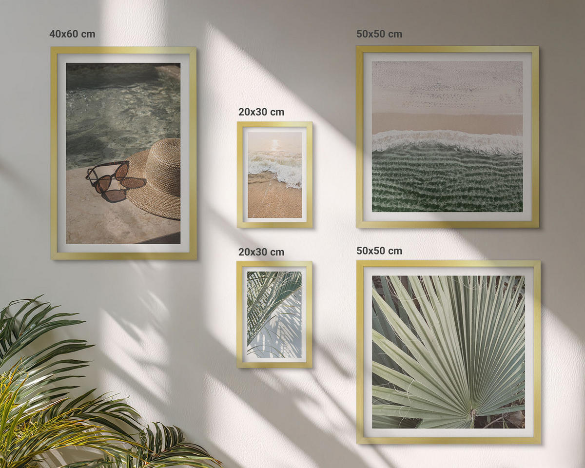 WANDBILDER 5er Set - 50x50 cm & 20x30 cm & 40x60 cm Goldrahmen - Strandhut und Sonnenbrille - Goldfarben, Kunststoff (40/60cm) - ArtPrintCave