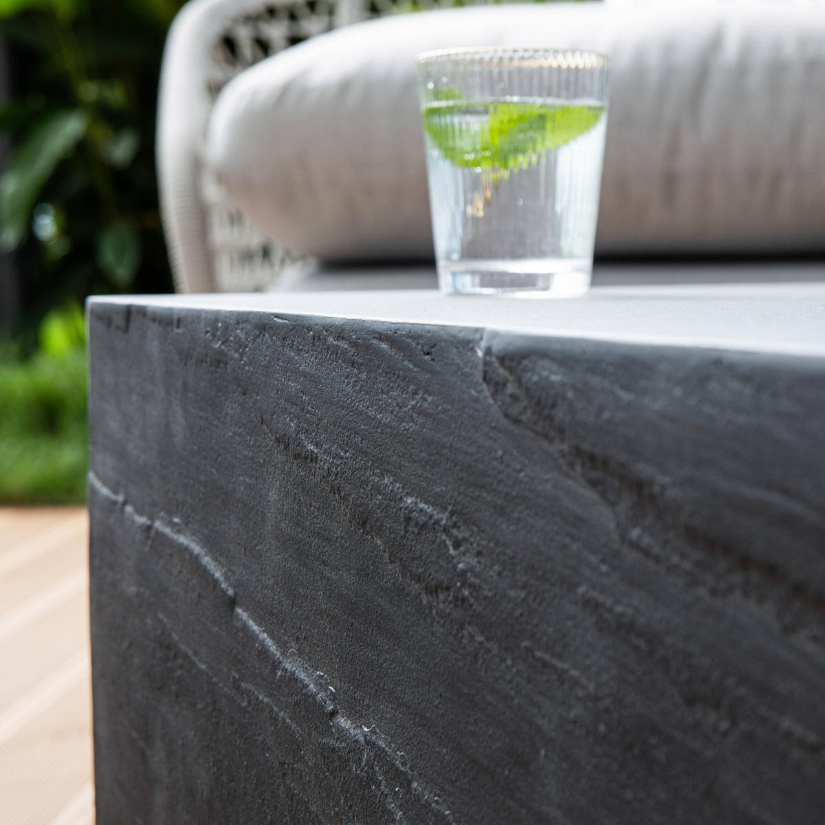 COUCHTISCH COLORADO aus GF-Beton Quadrat, Wetterbeständig, 86x86x41 cm - Dunkelgrau, Naturmaterialien (86/86/41cm) - Elementi