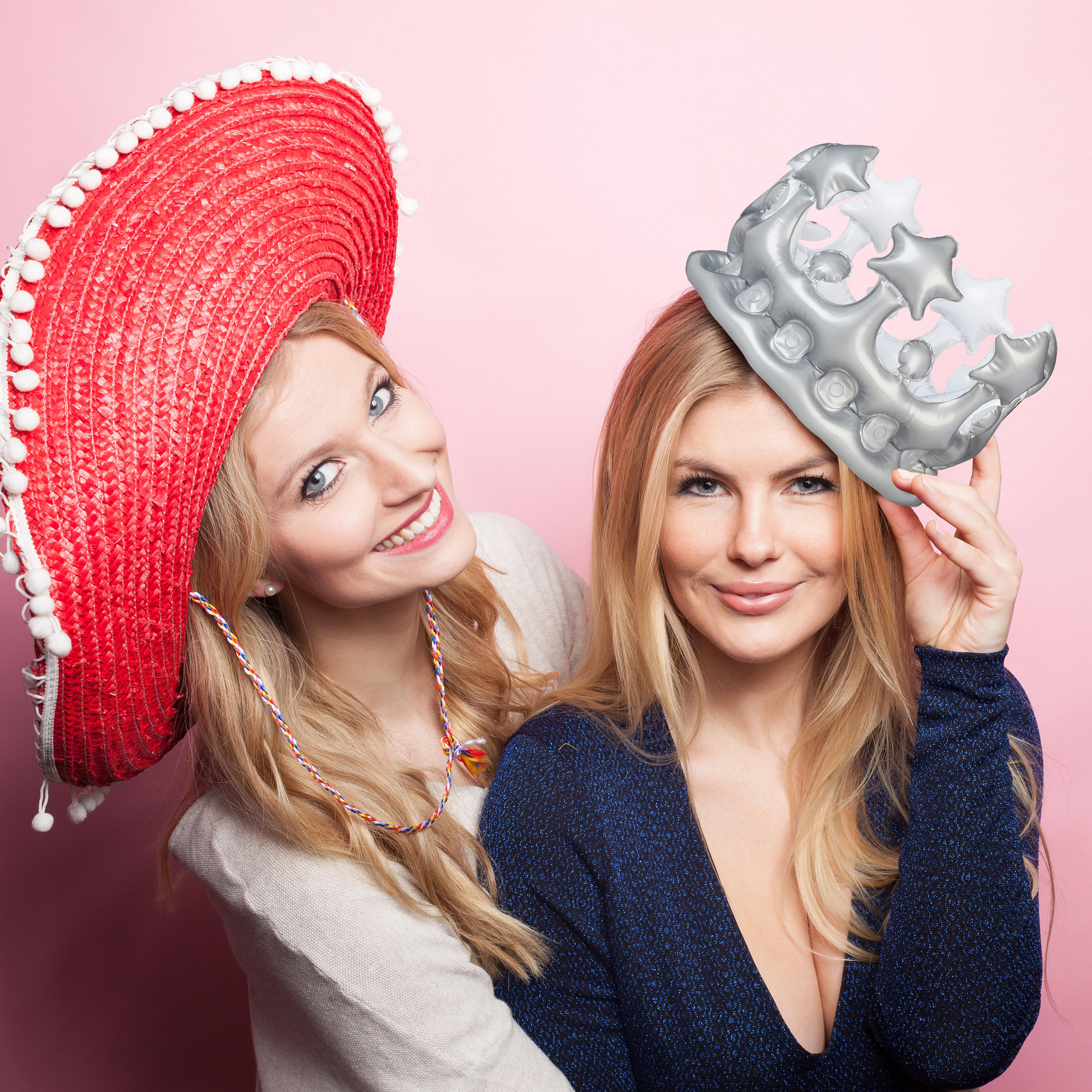 AUFBLASBARE Krone - Silberfarben, Kunststoff (21/16/21cm) - Relaxdays