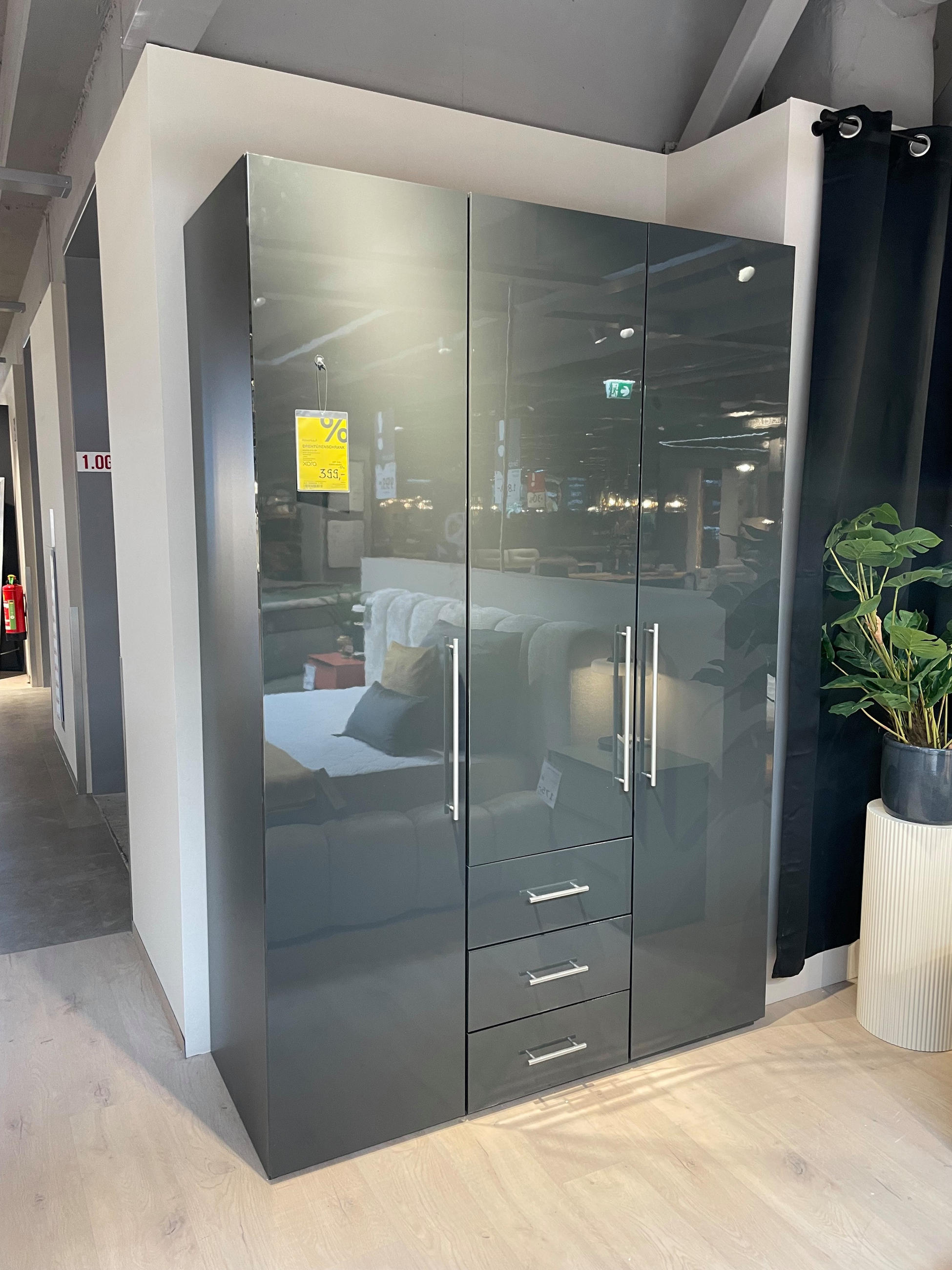 Drehtürenschrank Magnum - Xora