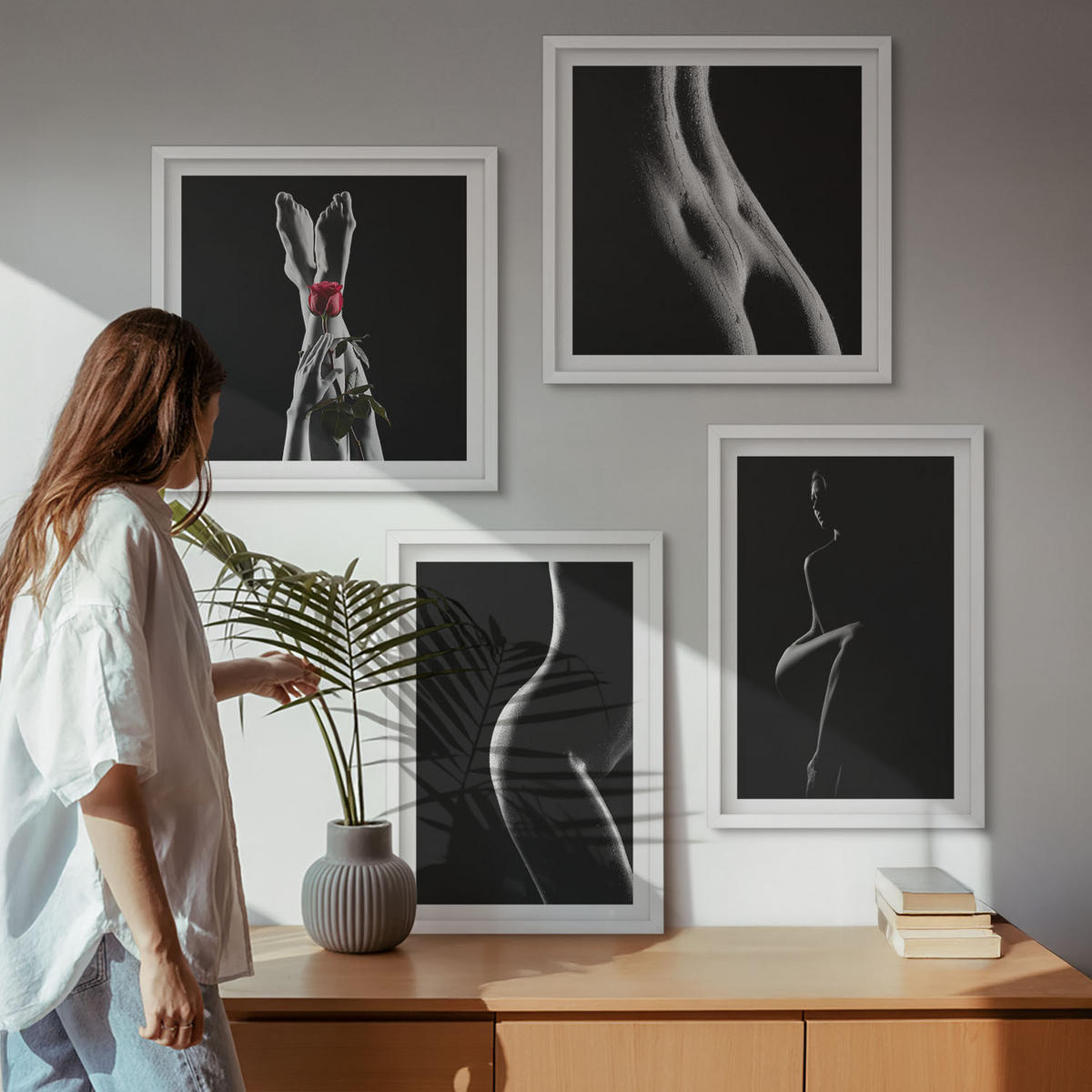 BILDER SET 4er Set - 50x50 cm & 40x60 cm Weißer Rahmen - Schwarze und weiße weibliche Formen - Weiß, Kunststoff (50/50cm) - TULUP