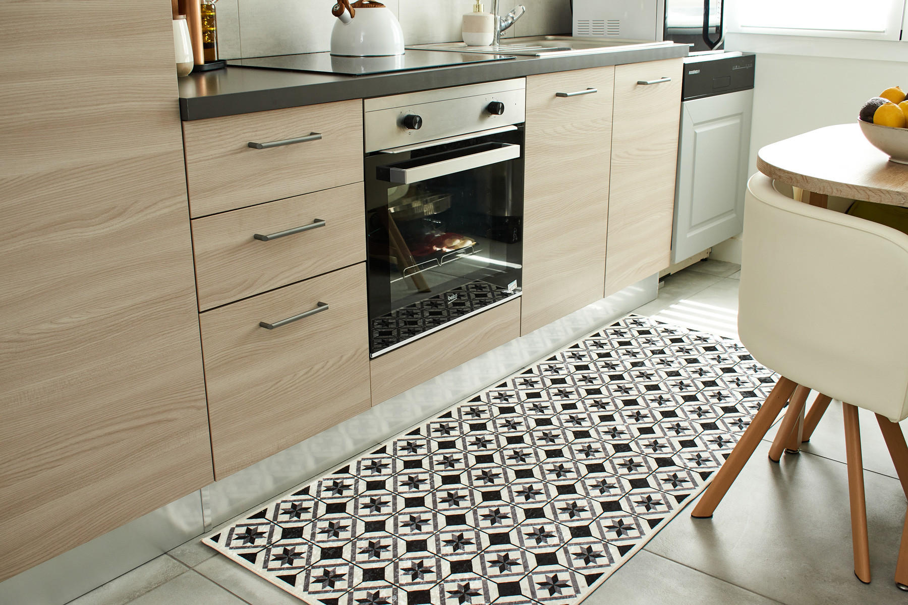 KÜCHENTEPPICH mit schwarzem Zementfliesenmuster Azulejo 70x180 cm - Schwarz, Textil (70/180cm) - Nazar Rugs