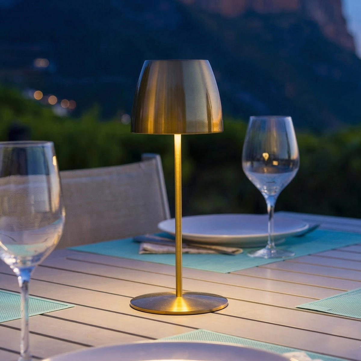ORLUM H30CM Kabellose Tischleuchte - Goldfarben, Metall (12/12/30cm) - Lumisky