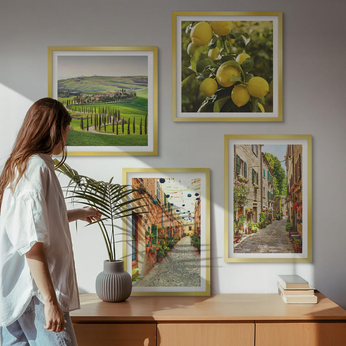 WANDBILDER 4er Set - 50x50 cm & 40x60 cm Goldrahmen - Bezaubernde Straßen voller Zitronenblüten - Goldfarben, Kunststoff (50/50cm) - ArtPrintCave