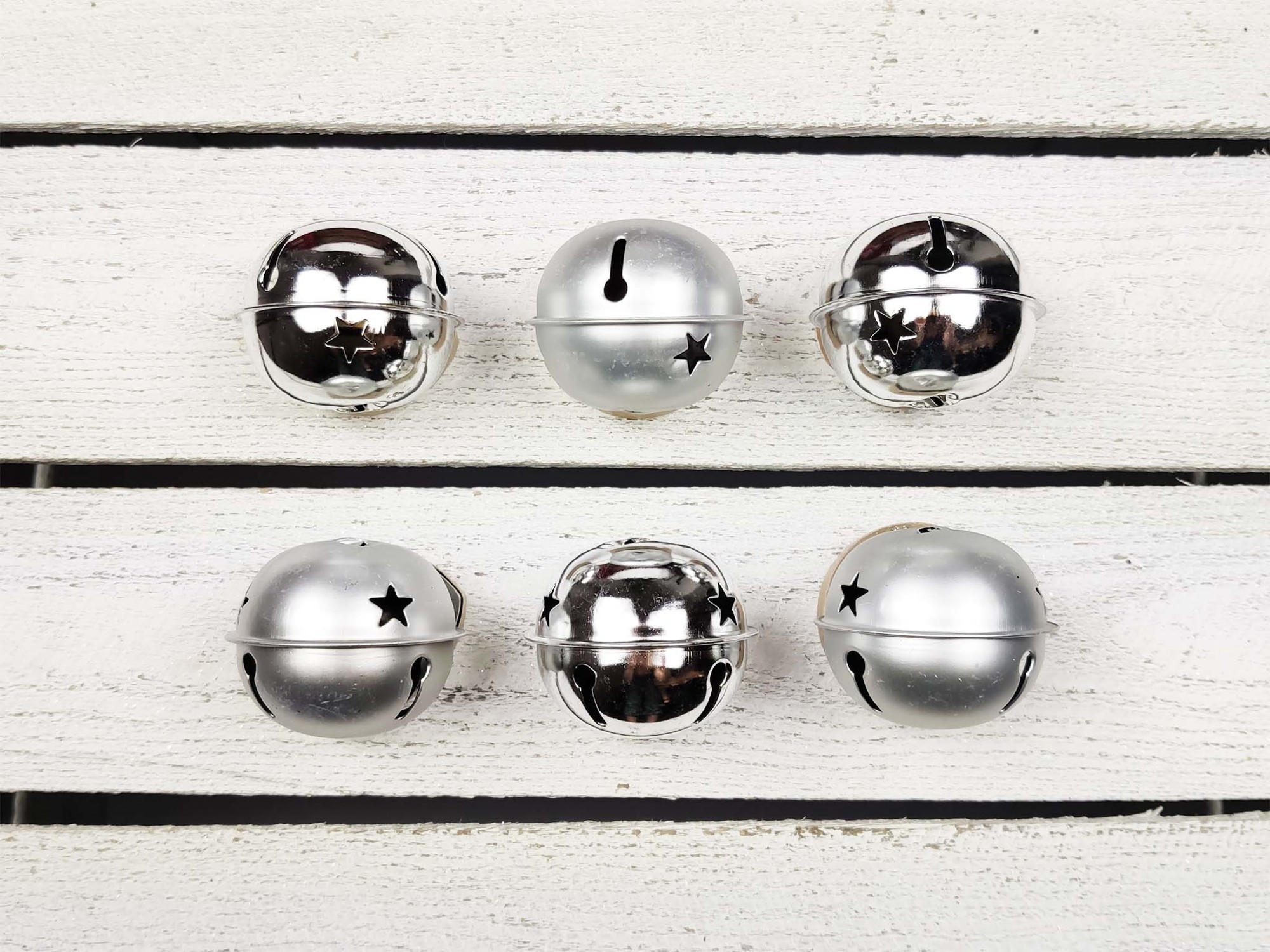 WEIHNACHTSORNAMENTE 6er-Set Ornamente Glöckchen silber 6 cm - Silberfarben, Metall (6/6/6cm) - LAALU