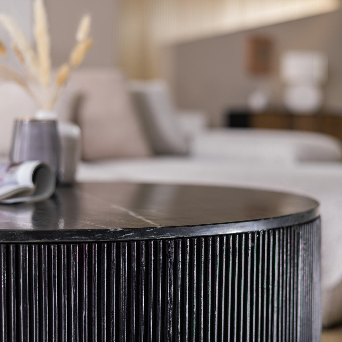 COUCHTISCH - Marmor / Mango massiv - Marmor Schwarz / Mango Schwarz - Schwarz, Holz/Stein (80/80/42cm) - home24