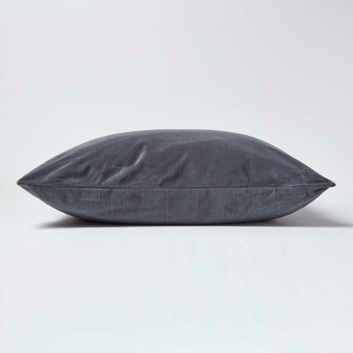 KISSENHÜLLE Samt grau 60/60 cm - Dunkelgrau, Textil (60/60cm) - Homescapes