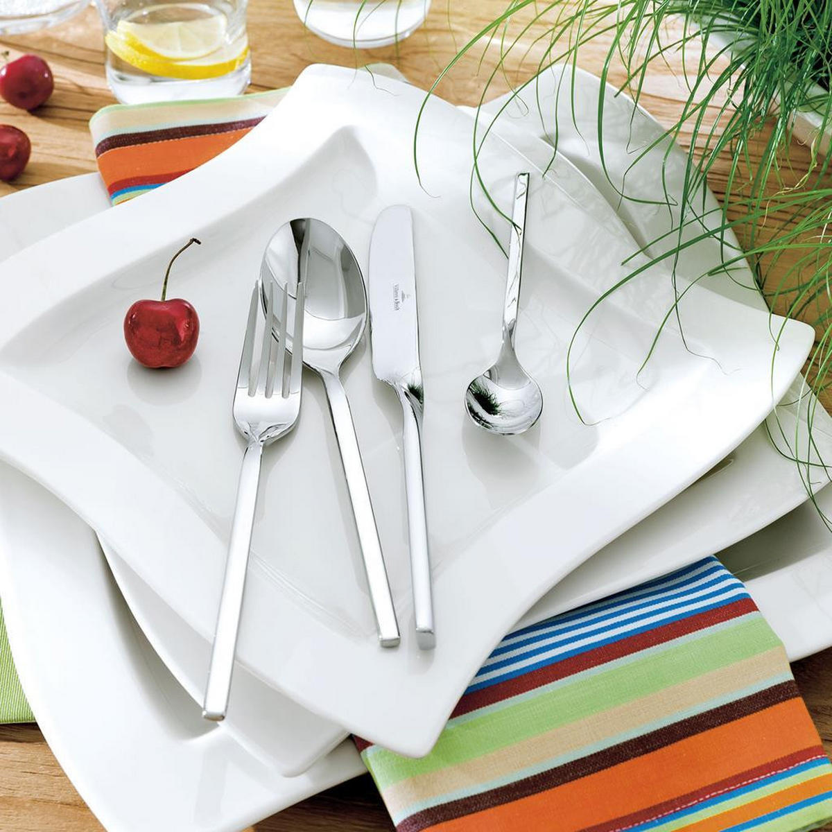 LUNCH TAFELBESTECK NewWave silber 113er Set - Silberfarben, Metall - Villeroy & Boch