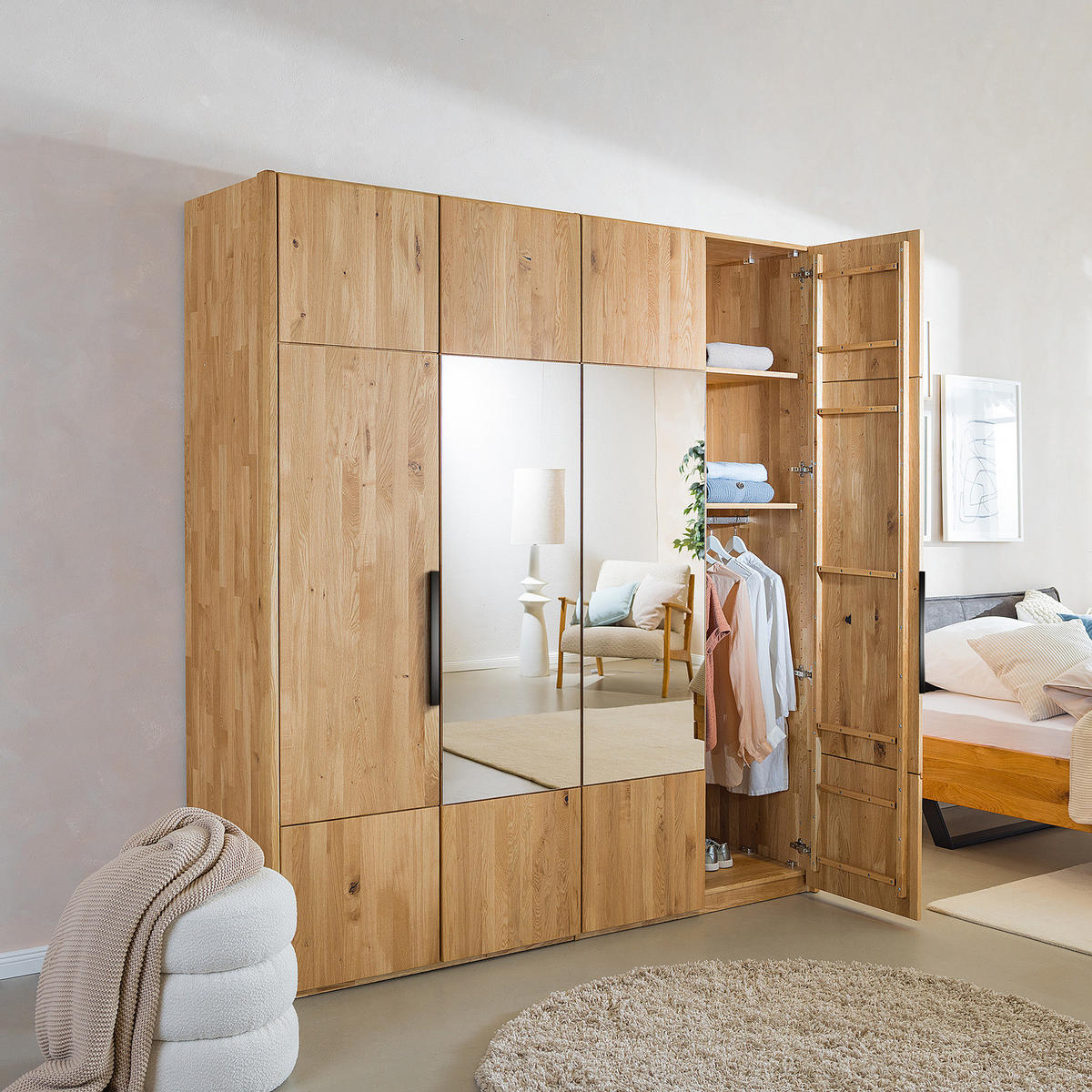 DREHTÜRENSCHRANK - Wildeiche massiv - Wildeiche, Holz (202/223/62cm) - home24