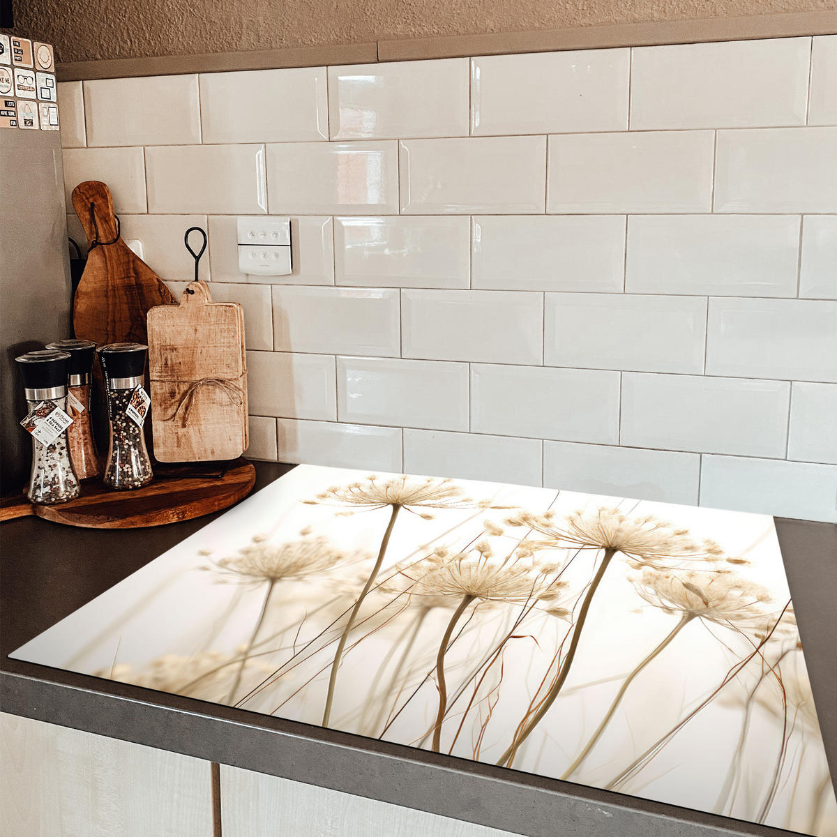 HERDABDECKPLATTE Blumen - Weiß - Sonnenlicht Induktionsmatte 77x59 cm - Ecru, Kunststoff (77/59/0.2cm) - MuchoWow