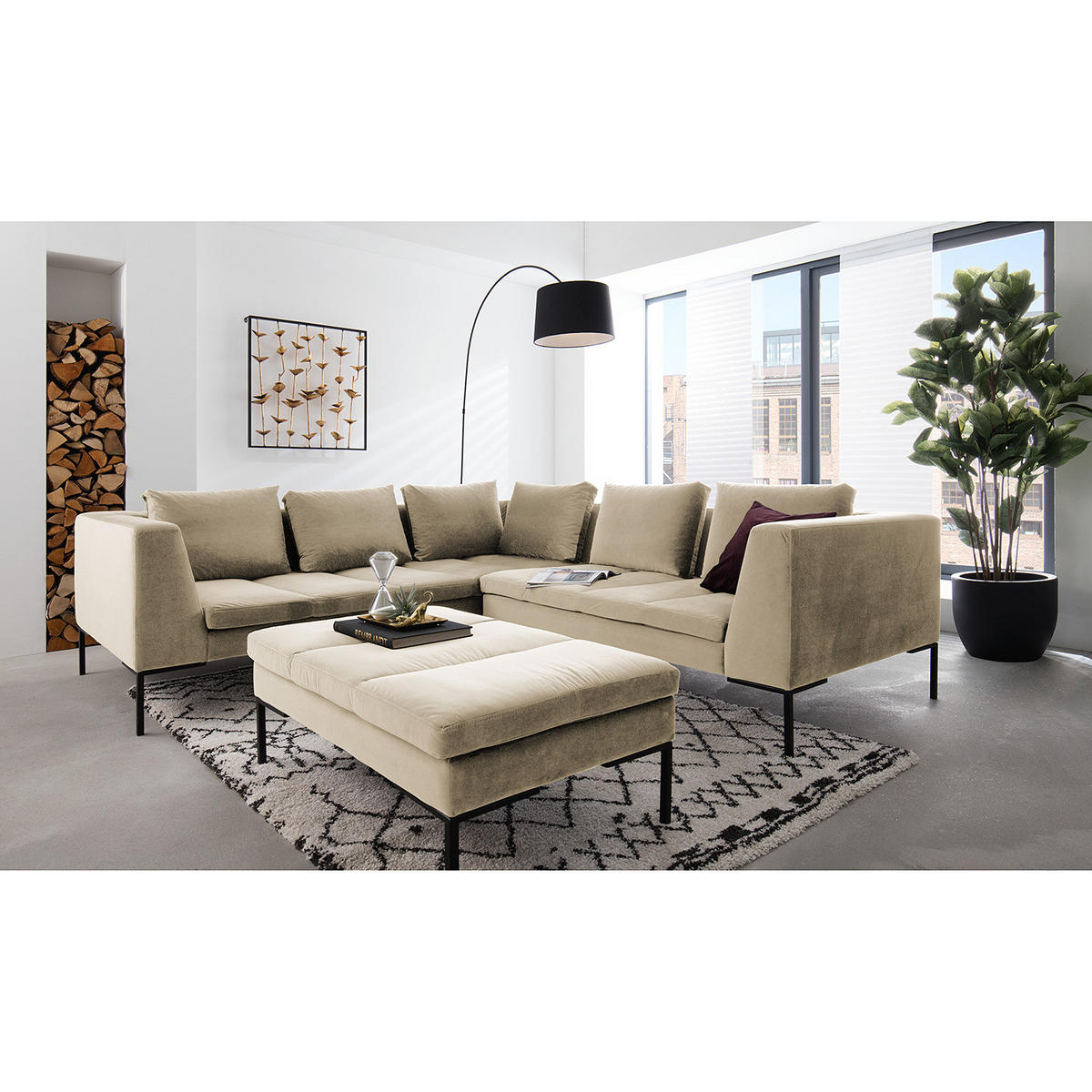 ECKSOFA mit Rundecke L - Samt - Chromfarben/Beige, Textil/Metall (255/238cm) - home24