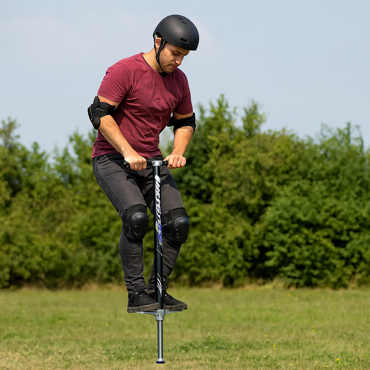 POGO-STICK - Schwarz, Kunststoff/Metall (42/9.5cm) - Relaxdays