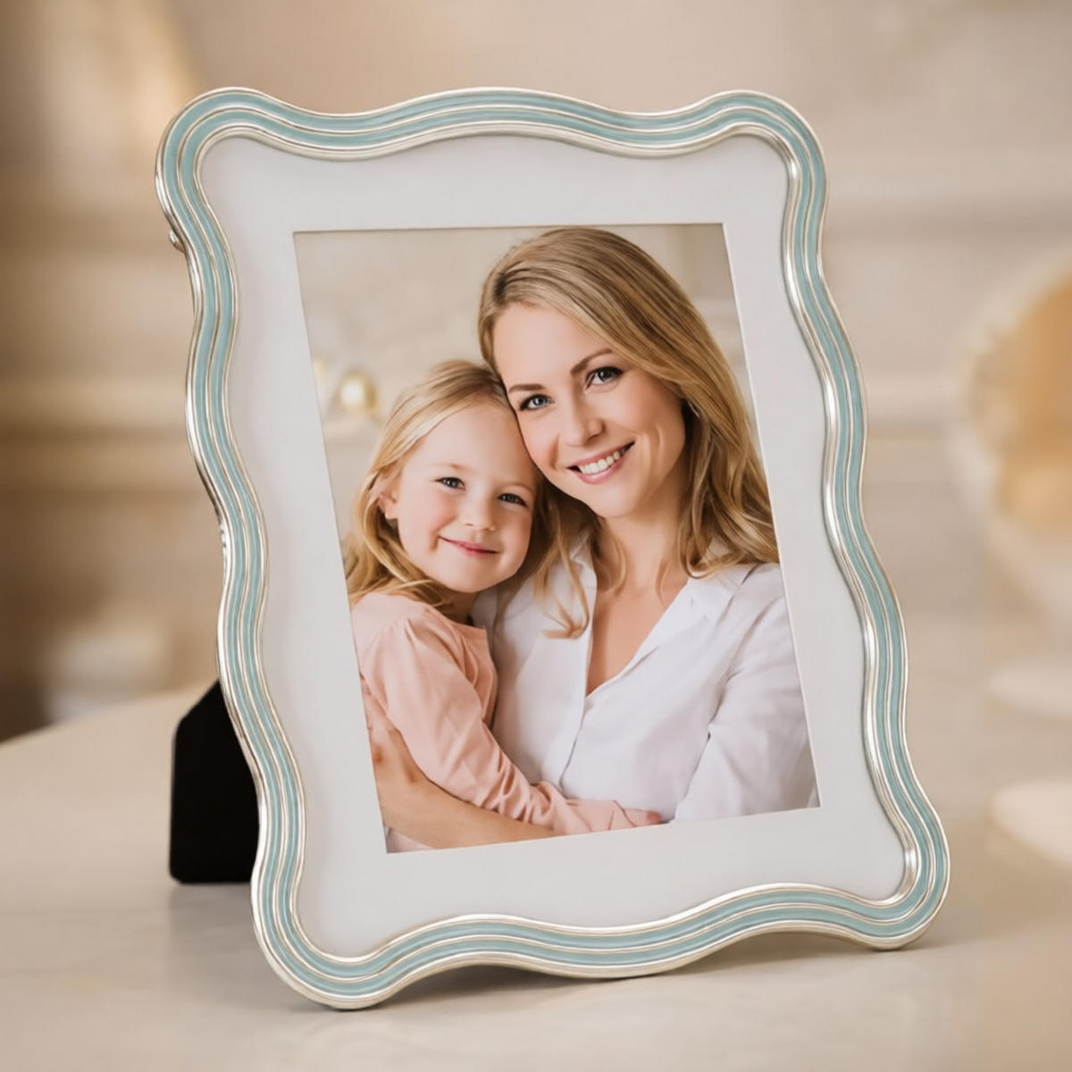 BILDERRAHMEN Elizabeth, Fotoformat 20 x 25 cm, hellblau und silberfarben, Zink und Glas, Rahmen 22,7 x 1,3 x 27,6 cm - Silberfarben/Hellblau, Glas/Metall (22.7/27.6/1.3cm) - Mauro Ferretti