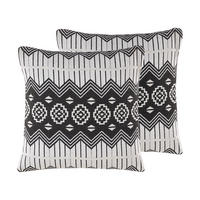 DEKOKISSEN 2er-Set Schwarz-Weiß 45/45 cm Cardak - Schwarz, Naturmaterialien/Textil (45/45cm) - Beliani