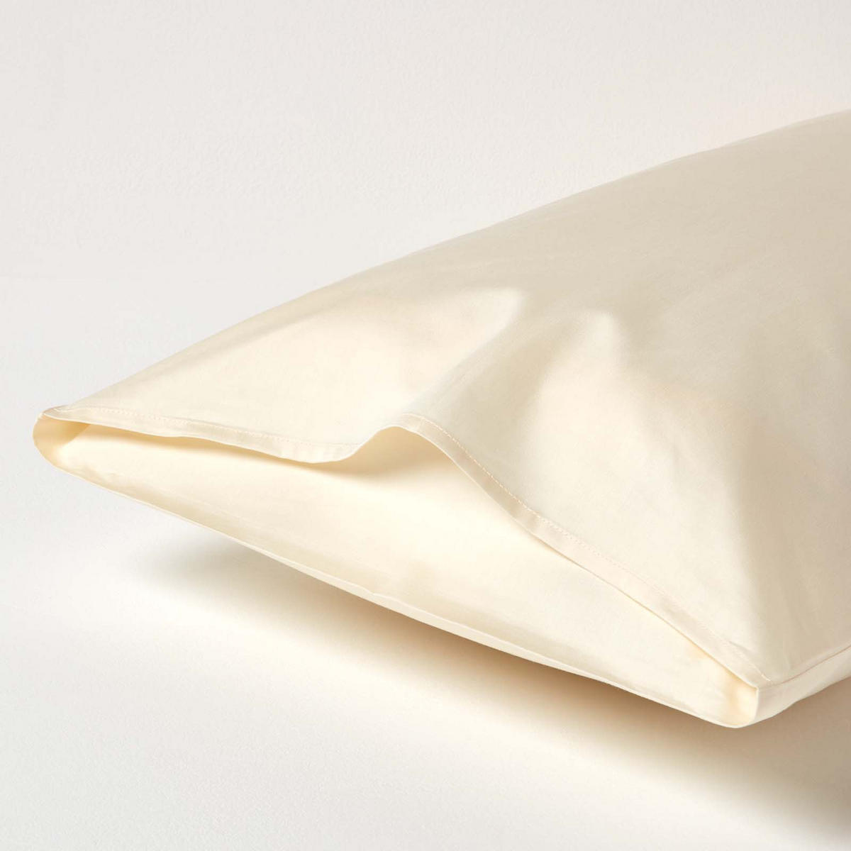 BIO-KISSENBEZUG Satin, Fadendichte 400 - Creme, Textil (48/74cm) - Homescapes